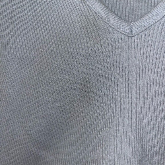 Brandy Melville tank top - Picture 3 of 3